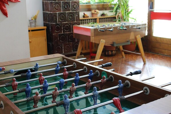 Tempat bermain anak – indoor