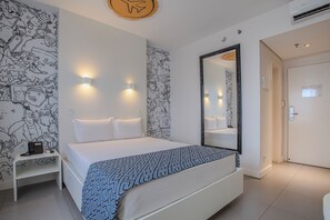 Minibar, blackout drapes, soundproofing, free WiFi