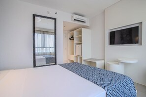 Habitación estándar doble | Minibar, cortinas opacas, sistema de insonorización y wifi gratis