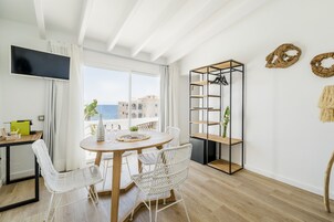 套房, 露台, 海景 (Es Vedra) | 迷你吧、客房内保险箱、办公桌、遮光窗帘