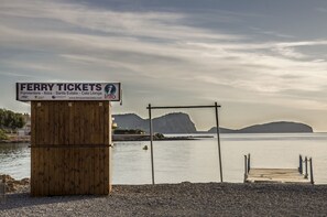 Beach nearby, kayaking - Hotel Sea Ibiza (Santa Eulalia del Rio)