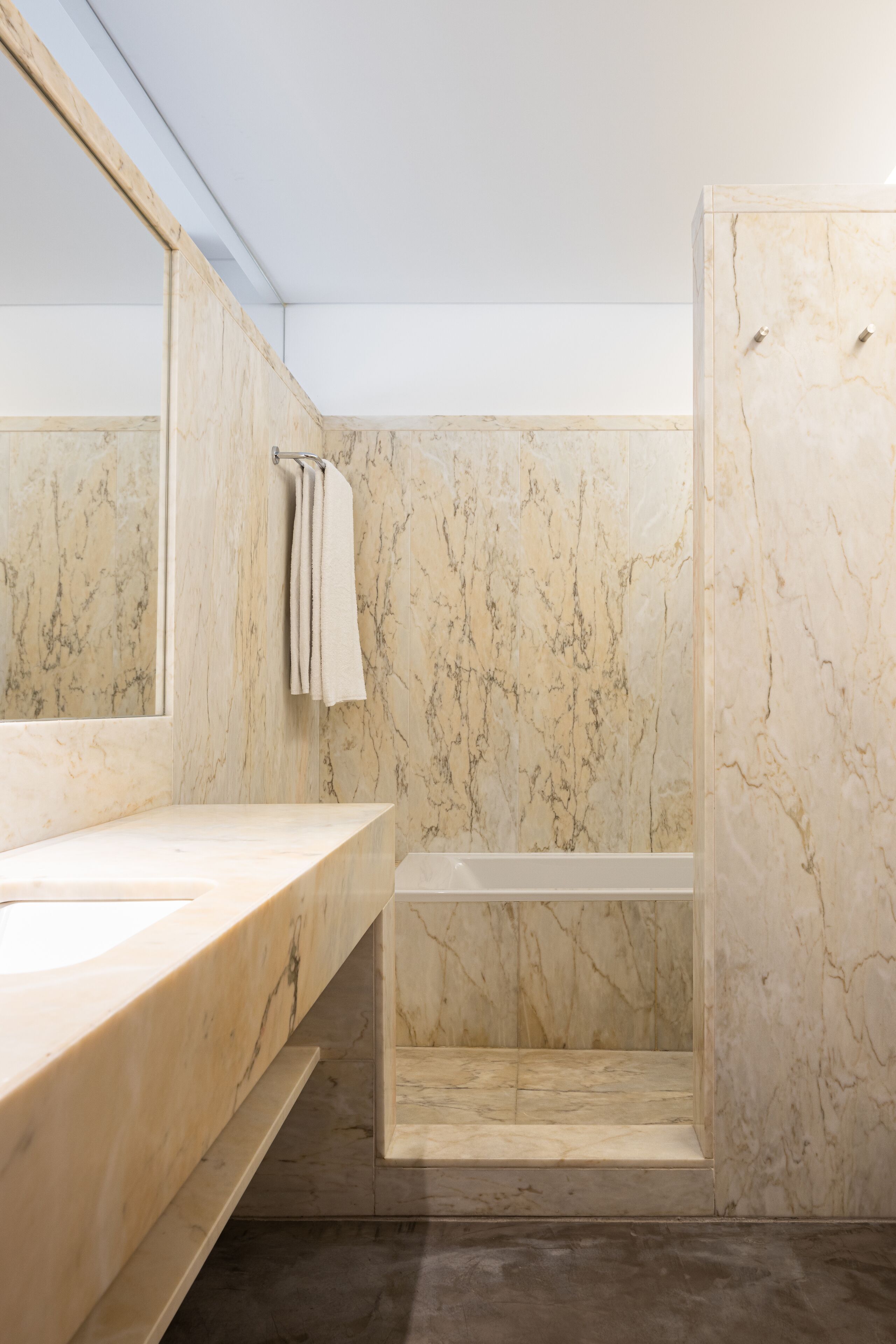 elite double room | bathroom | shower, free toiletries, hair dryer, towels