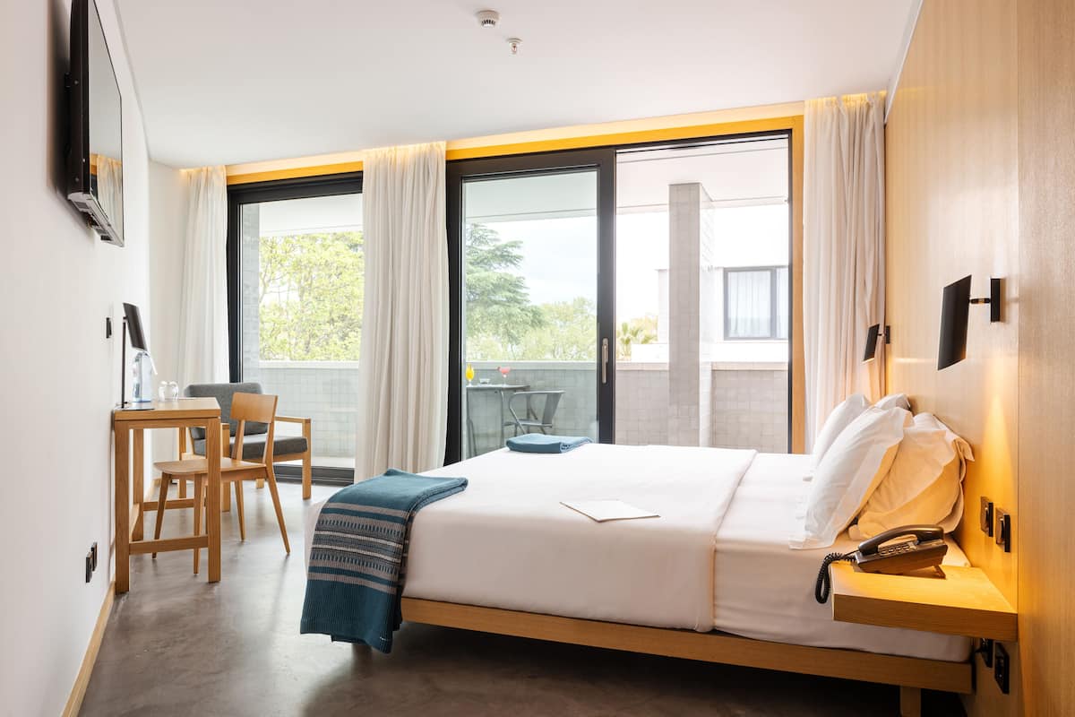 superior room | 1 bedroom, minibar, in-room safe, individually decorated