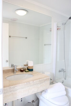 Bathroom - Apart Hotel Providencia (Santiago)