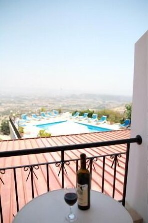 Studio, Pool View | Balcony - Pissouriana Apartments (Pissouri)