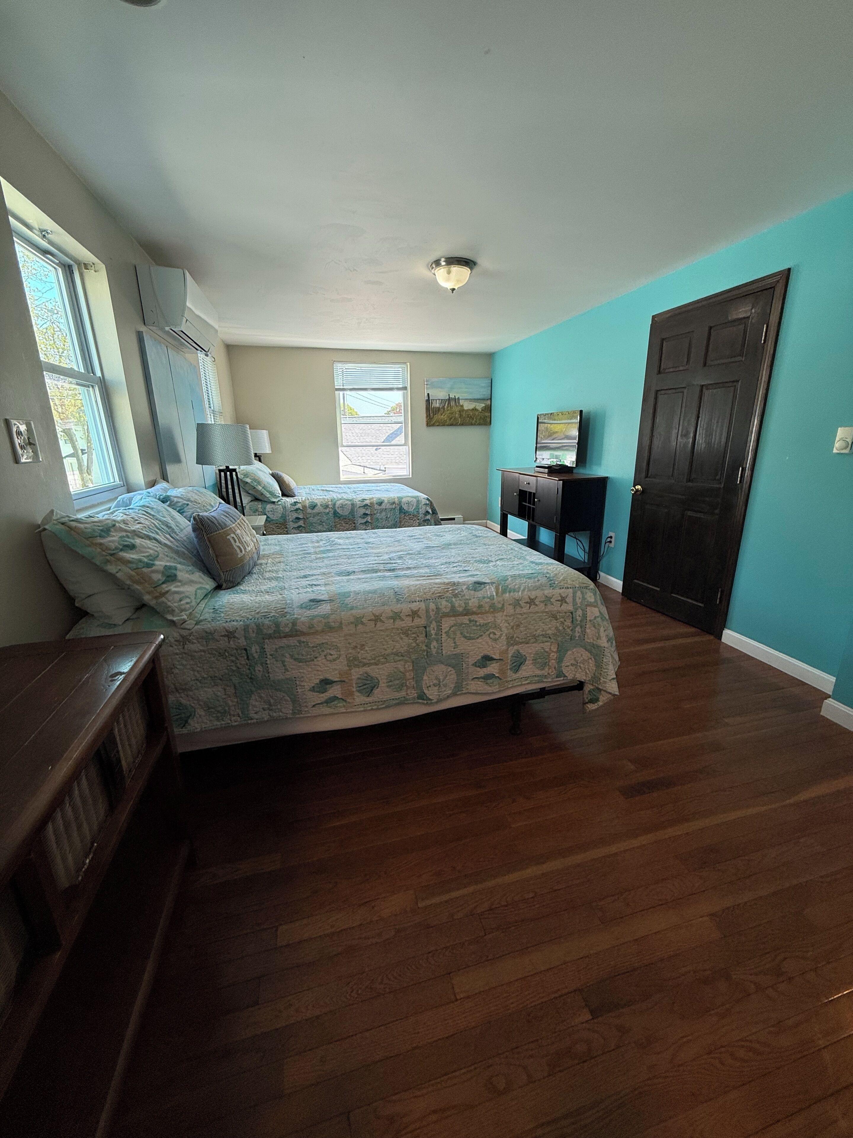Classic Suite, Multiple Beds | Premium bedding, free WiFi, bed sheets