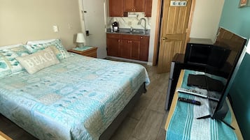Deluxe-studiolejlighed - 1 queensize-seng - tekøkken | Premium-sengetøj, gratis Wi-Fi, sengetøj