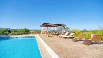 Sun deck