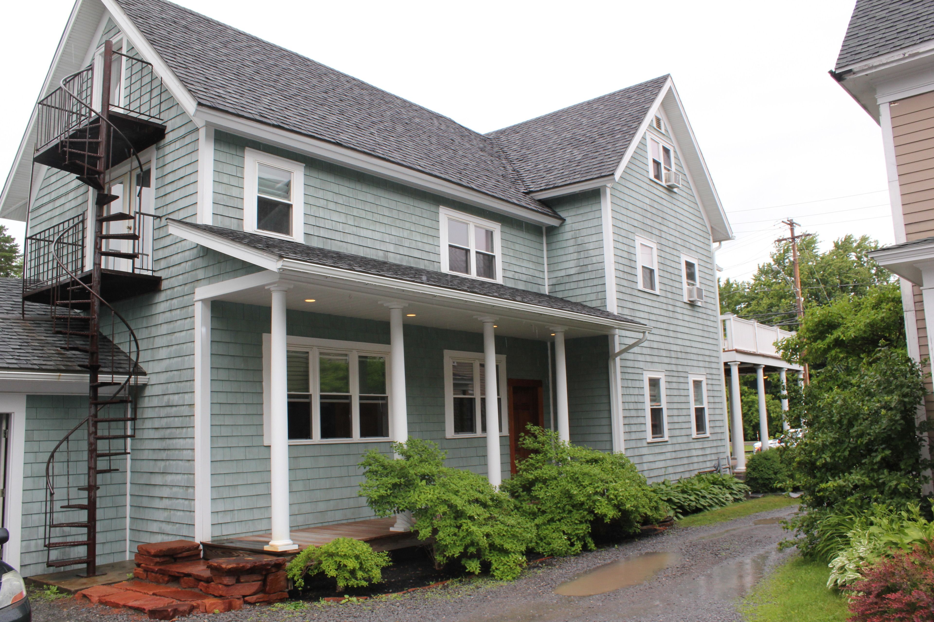 Majoituspaikan julkisivu