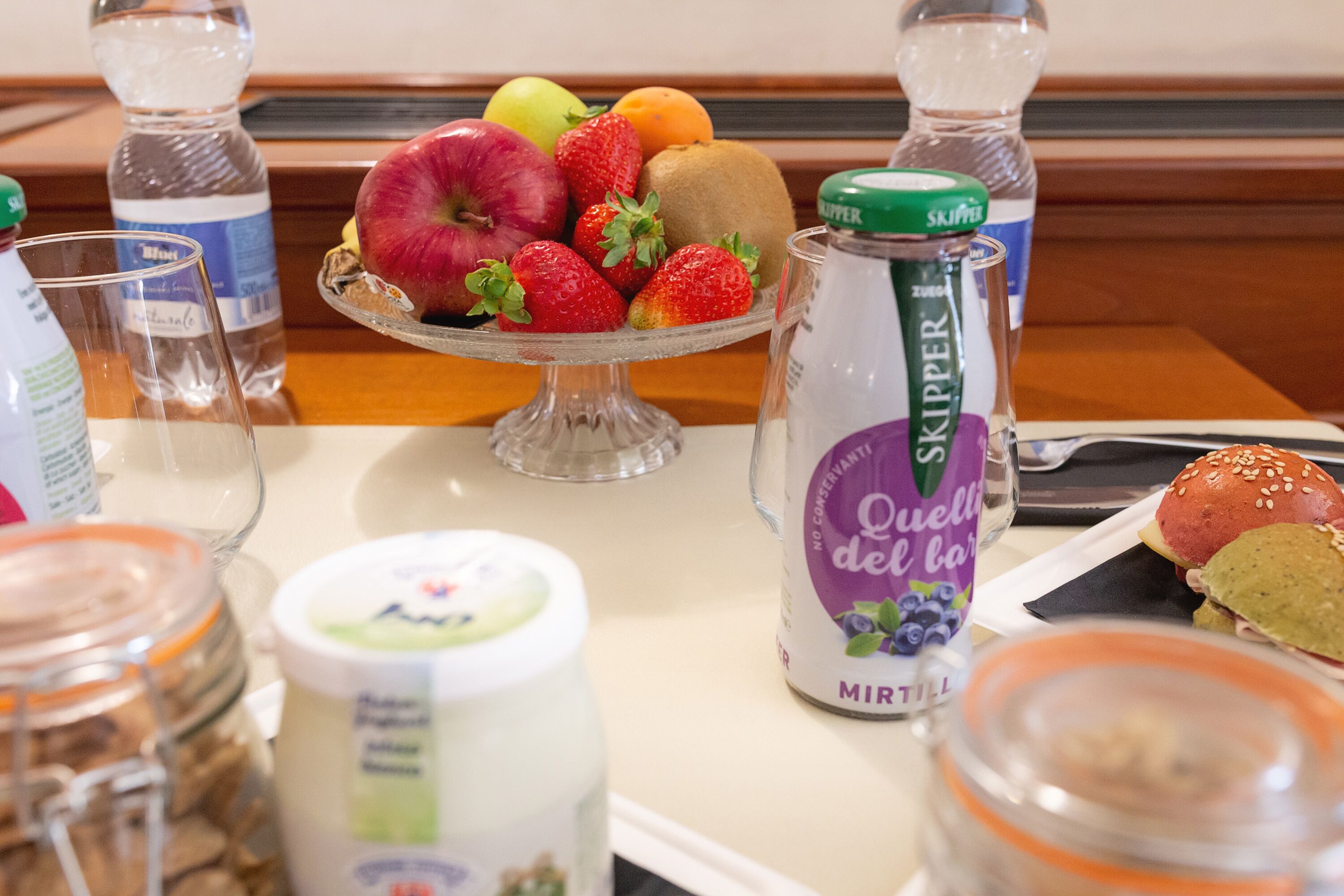 daily buffet breakfast (eur 7 per person)