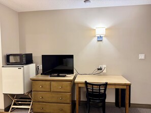Standard Double Room, 2 Double Beds, Non Smoking