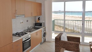 Apartment, 2 Bedrooms, Sea View | Living area - Vila Cabral 2 (Boa Vista)