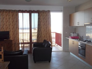 Apartment, 2 Bedrooms, Sea View | Living area