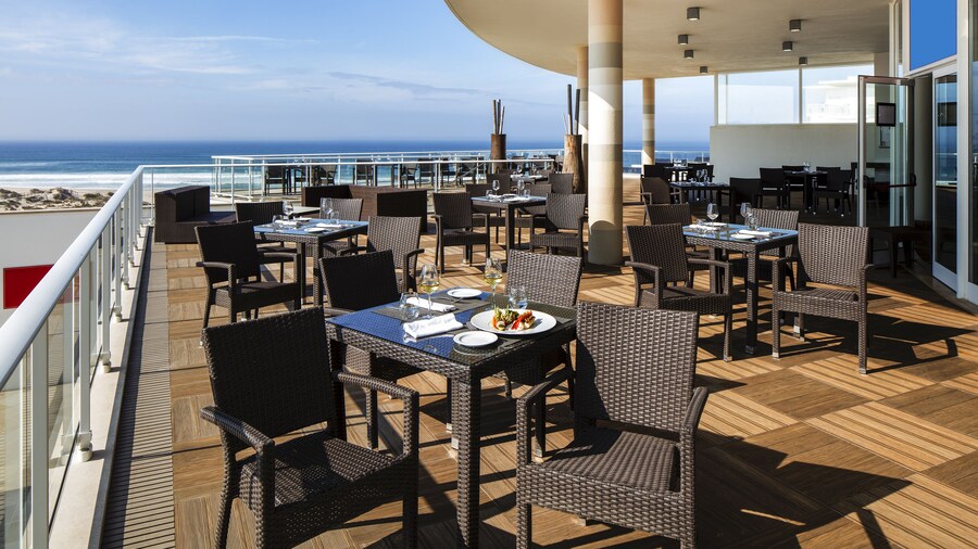 The Beachfront Praia D'el Rey Golf & Beach Resort