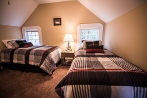 Carriage House (extra beds on request) | 2 chambres, fer et planche à repasser, lit d’appoint (supplément)