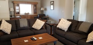 Living area - Roosevelt Resort Park (Roosevelt)