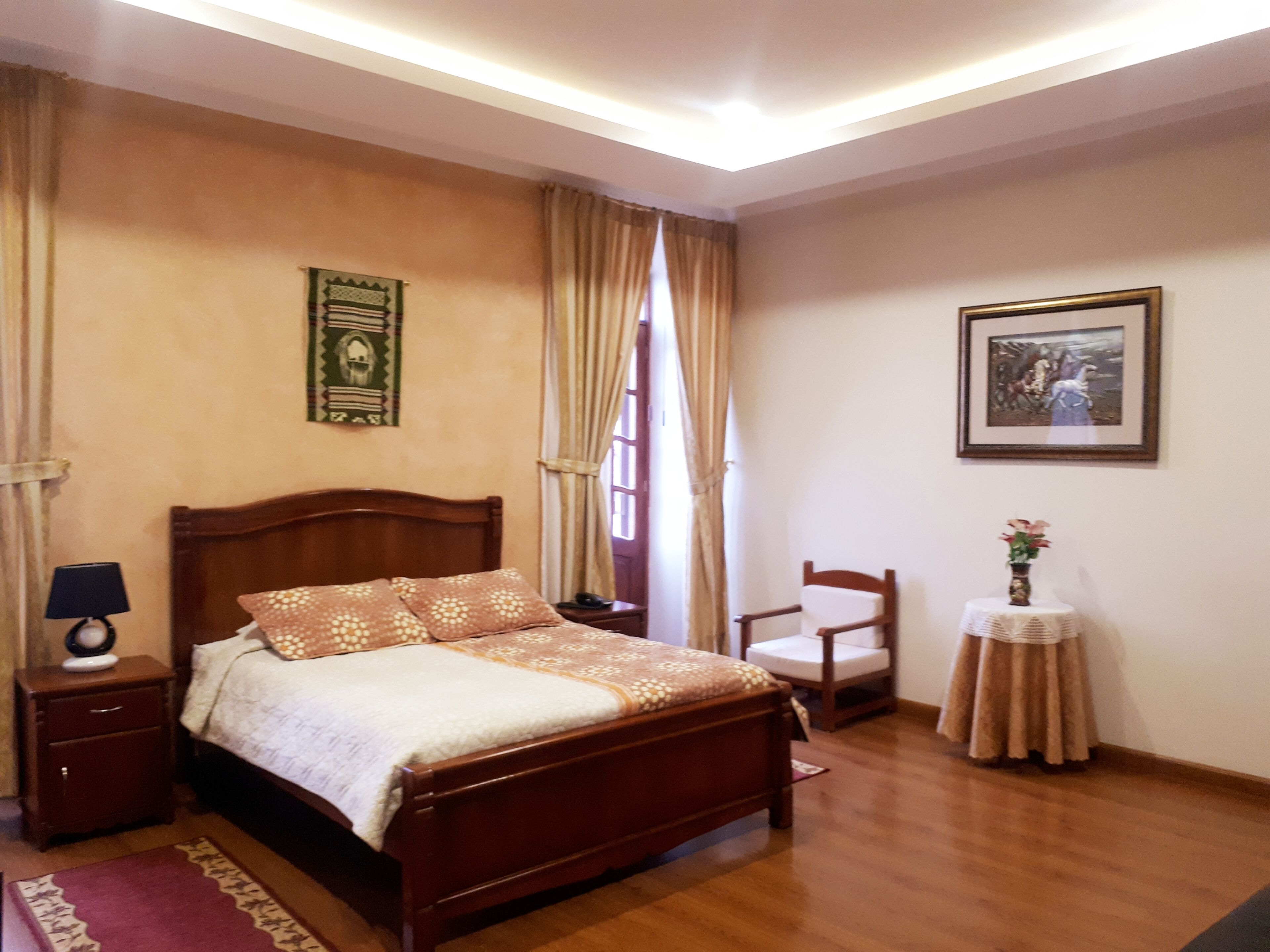 double room | 1 bedroom, desk, iron/ironing board, rollaway beds