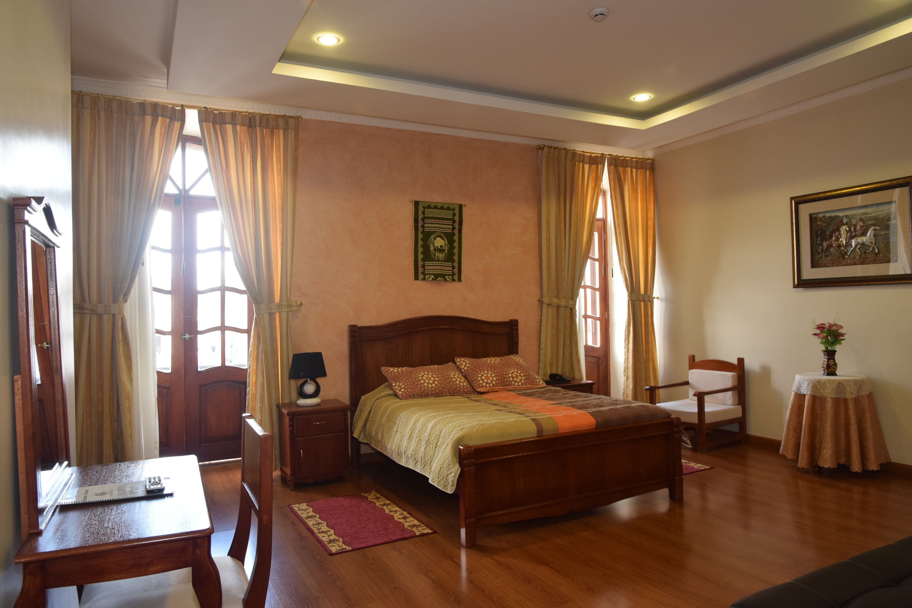 double room | 1 bedroom, desk, iron/ironing board, rollaway beds