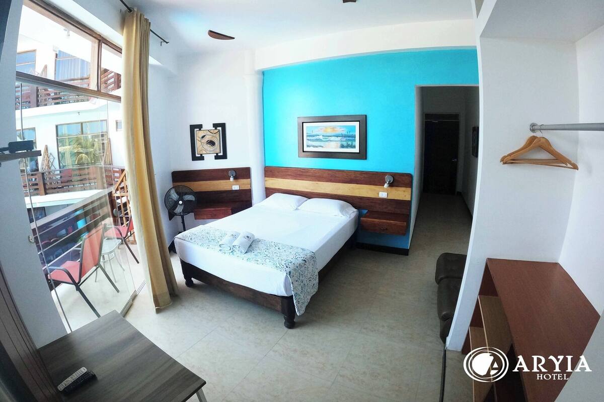 Comfort Double Room, 1 Queen Bed, Balcony, Pool View | Free WiFi, bed sheets