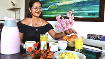 Free daily full breakfast