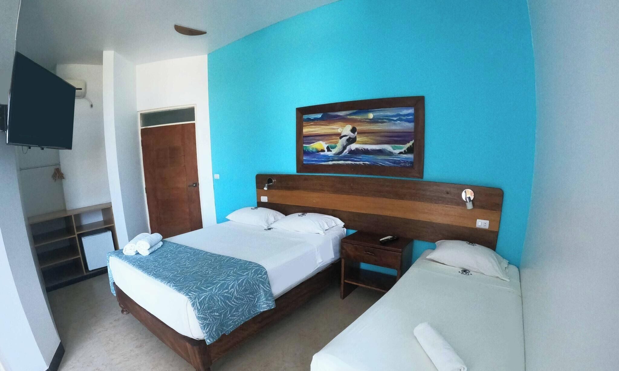 Family Triple Room | Free WiFi, bed sheets