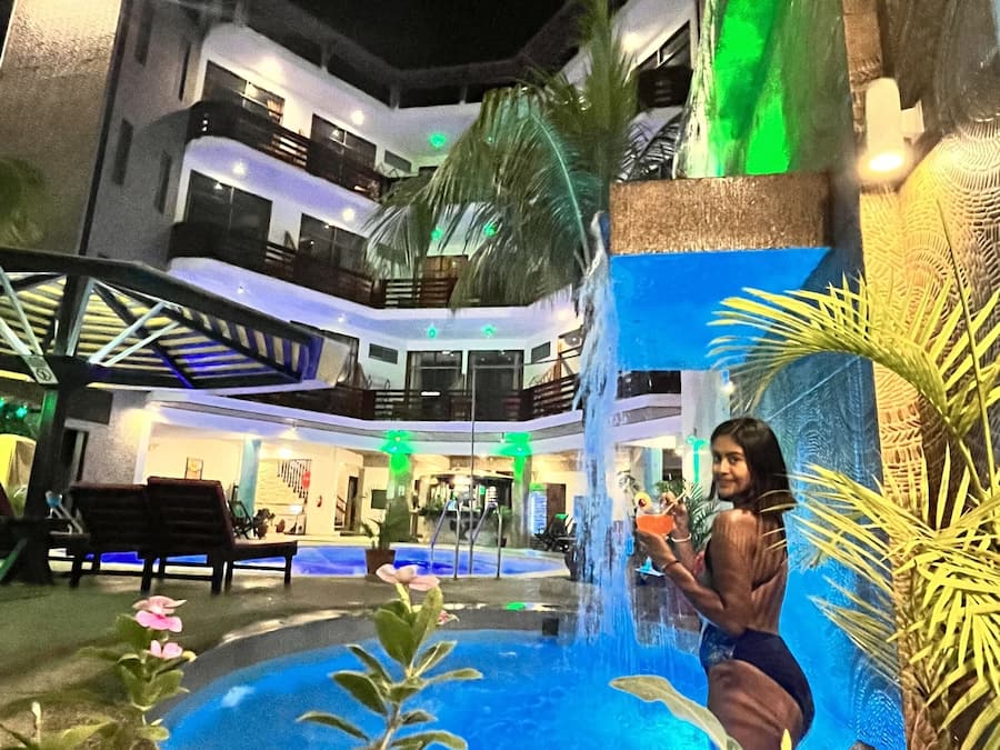 2 piscinas al aire libre