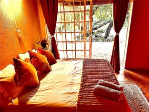 Kruger River View (7) | Free WiFi, bed sheets