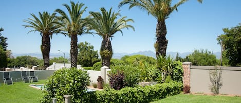 Palm Suite | Vistas al jardín