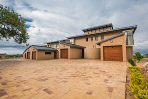 Exterior - HoyoHoyo Acorns Lodge (Hoedspruit)