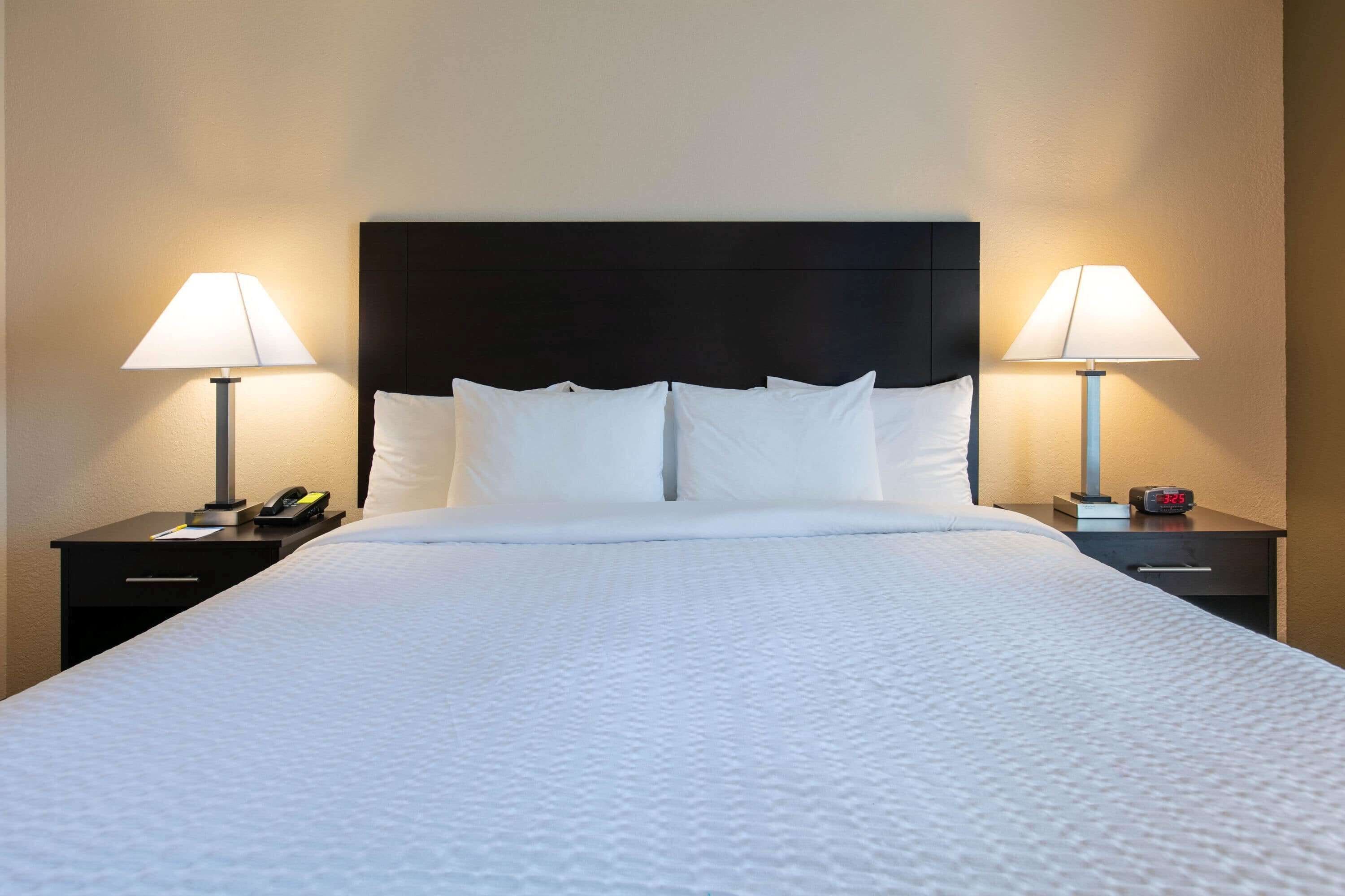 room, 1 king bed, non smoking | desk, iron/ironing board, free cots/infant beds, rollaway beds