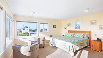 Standard Condo, 1 Queen Bed with Sofa bed, Kitchen, Ocean View | Individually decorated, individually furnished, free WiFi, bed sheets