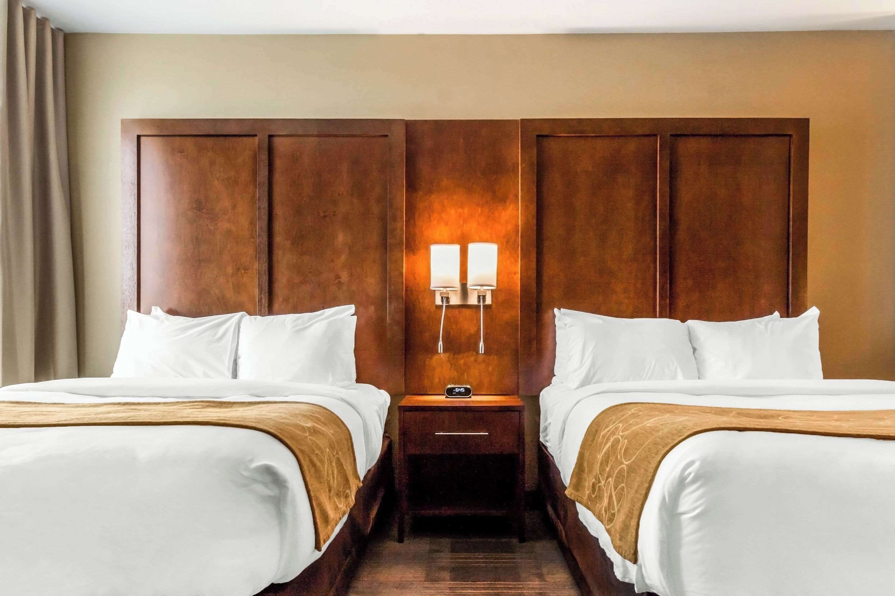 premium bedding, individually decorated, individually furnished, desk