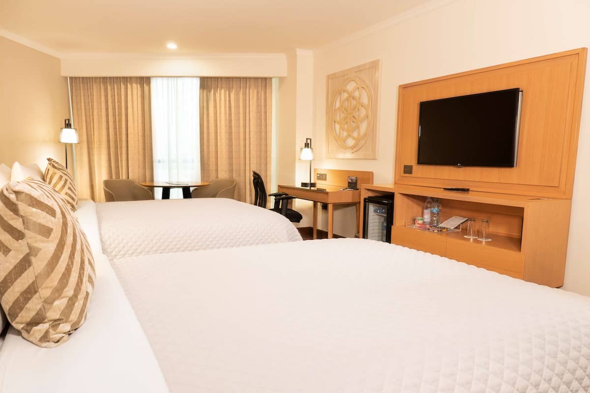 Room, 2 Double Beds | 1 bedroom, minibar, in-room safe, desk