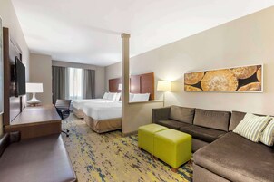 办公桌、笔记本电脑工作区、熨斗/熨衣板、免费 WiFi