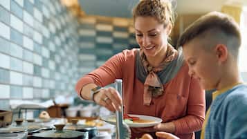 Free daily buffet breakfast
