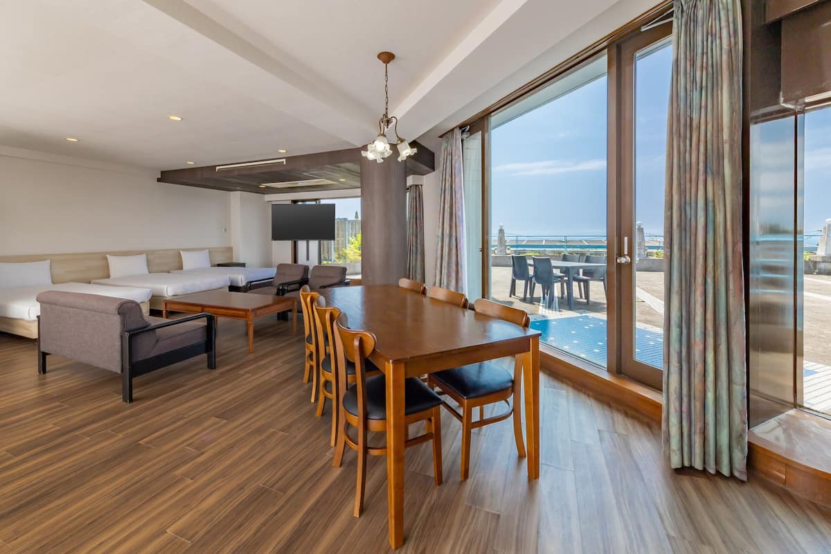 Quarto premium, para não fumantes, vista para o oceano (Roof Terrace, Fifth Room) | 1 quarto, roupa de cama