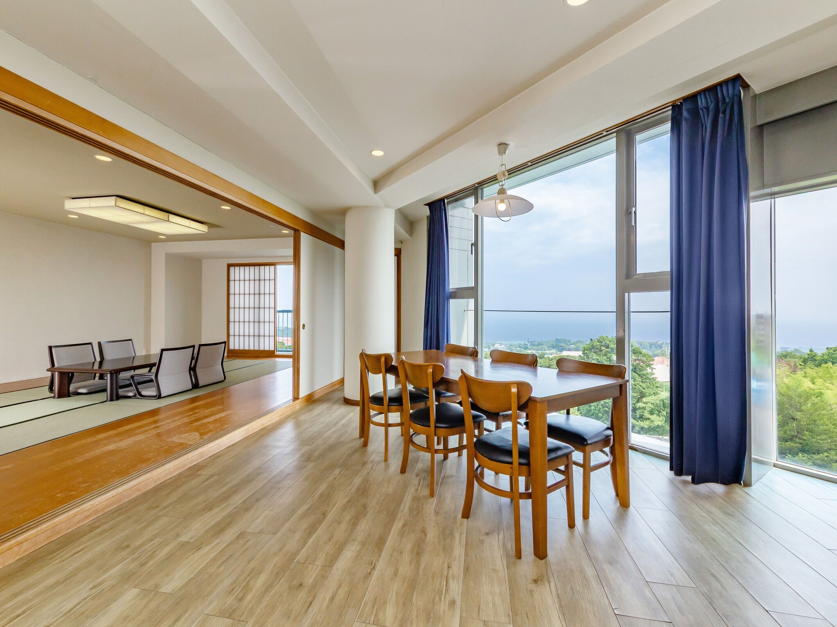 Top floor ocean view Deluxe Japanese-Western-Style Room (Non-smoking) | Bed sheets