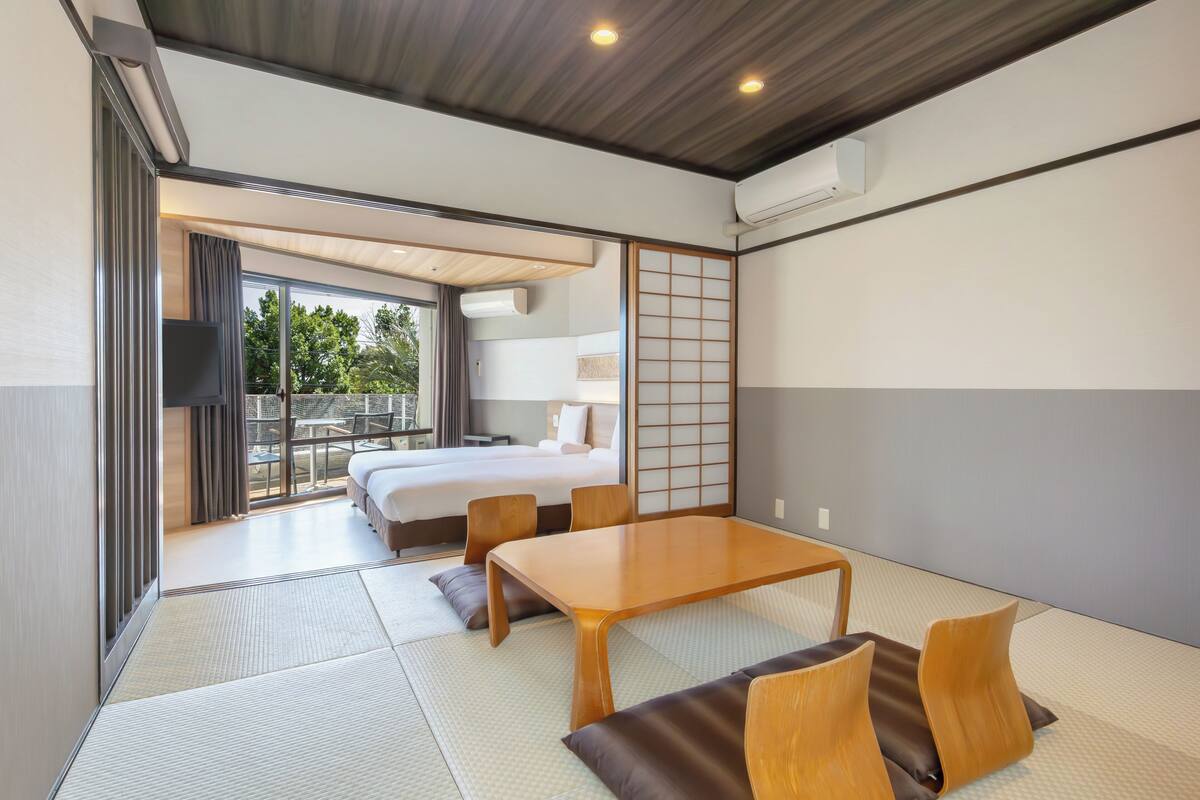 豪華客房, 非吸煙房 (Japanese Western Style, private bath) | 書桌、免費無線上網、床單