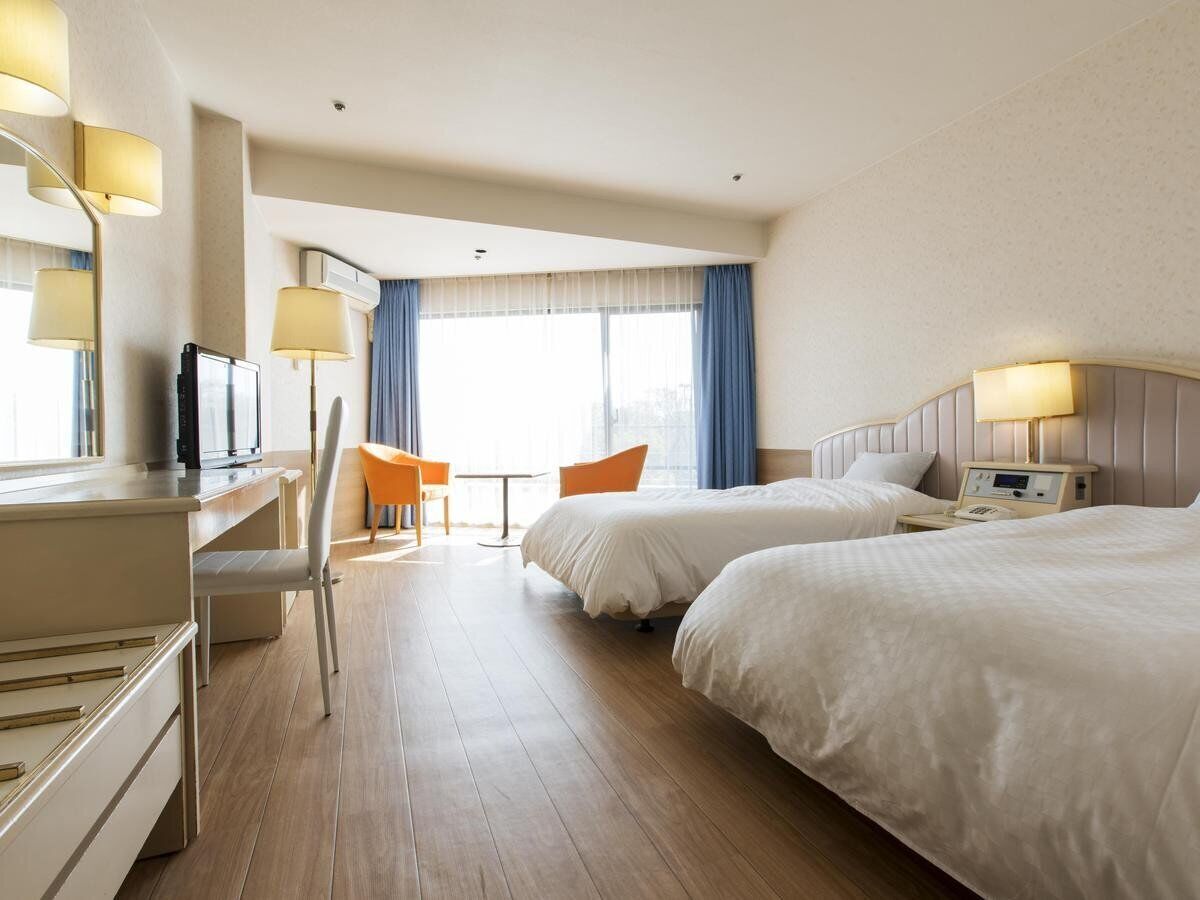 Chambre Triple Standard, non-fumeurs | Bureau, Wi-Fi gratuit, draps fournis