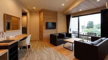 Habitación familiar (Standard) | Zona de estar