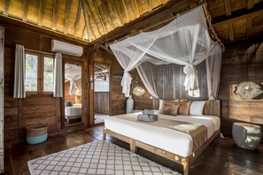 Boutique Beachfront Bungalow | 1 bedroom, in-room safe, desk, blackout curtains - SEED Resort (Rote Island)