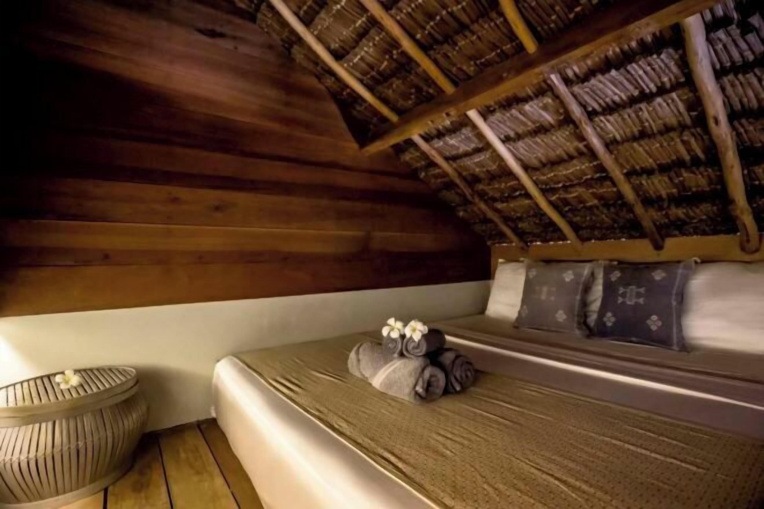 1 bedroom, in-room safe, desk, blackout drapes