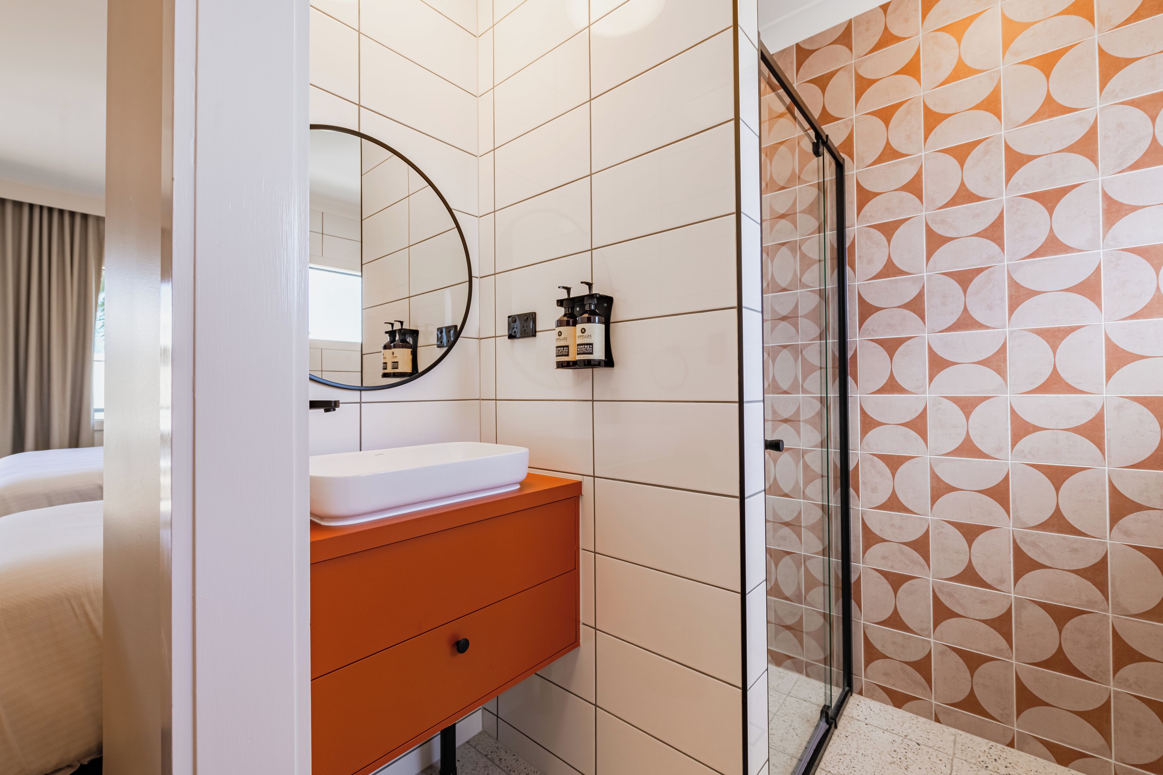 royal twin room | bathroom | shower, free toiletries, hair dryer, towels