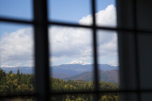 View from room - Resort Villa Takayama (Takayama)