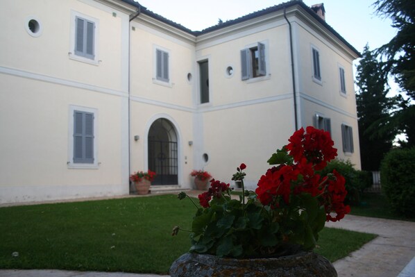 Exterior