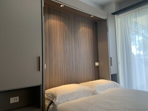 Design-Apartment | Hochwertige Bettwaren, Daunenbettdecken, Zimmersafe