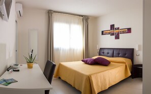 Classic Double Room | Minibar, in-room safe, desk, free cots/infant beds
