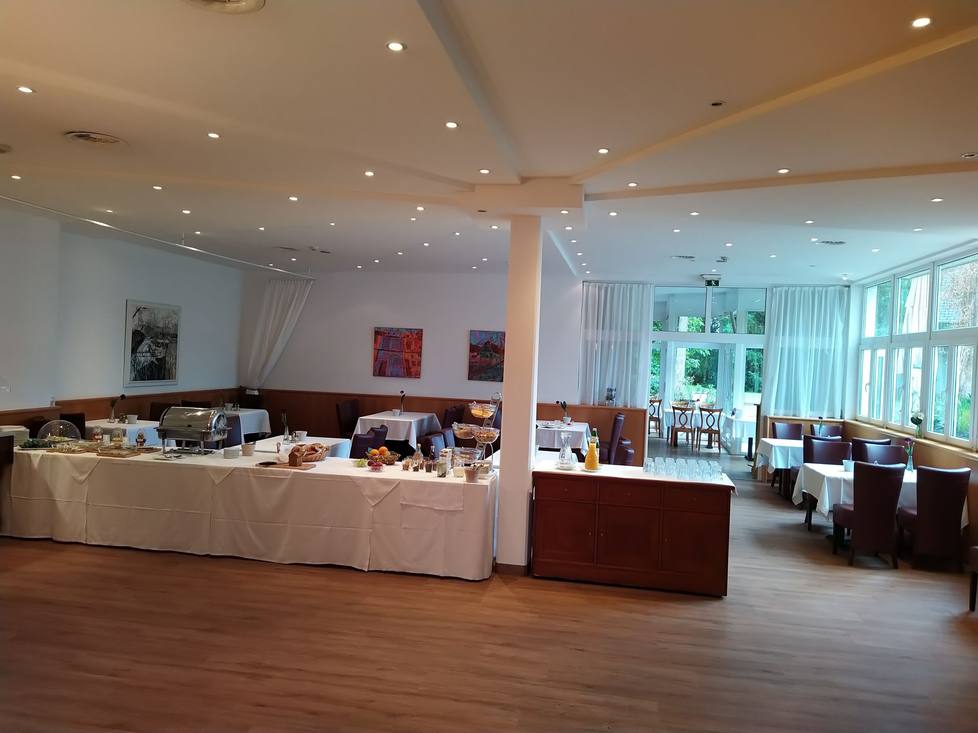 daily buffet breakfast (eur 12 per person)