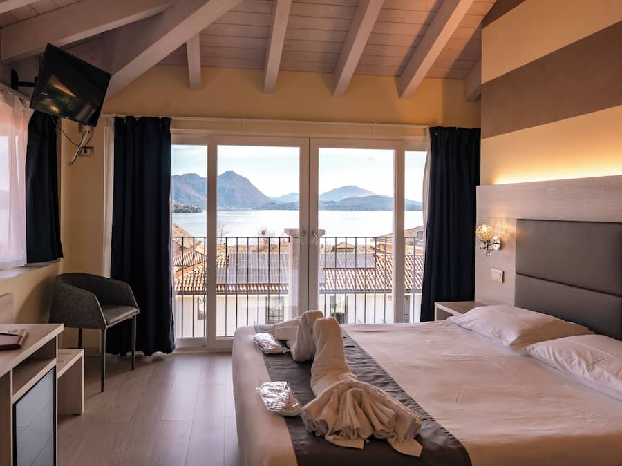 Premium Double Room, Lake View | Hypo-allergenic bedding, down duvets, minibar, in-room safe