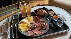用餐